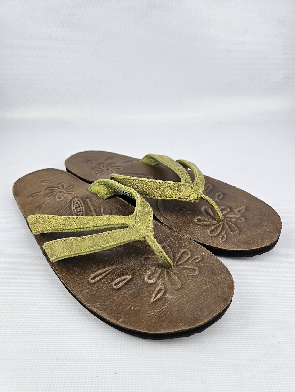 KEEN Leather Thong Flip-flop Sandals Green Floral Women's Size 11